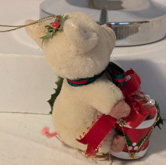 Pig with drum Christmas ornament - Picture 3 of 8